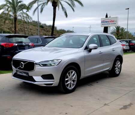 2020 Volvo XC60 MOMENTUM